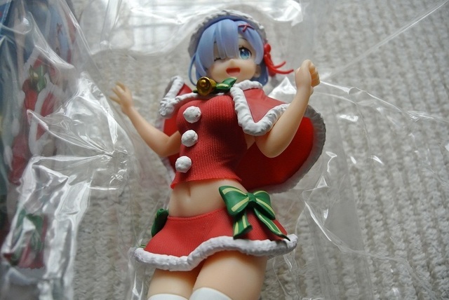 リゼロ サンタクロース レム 6.jpg